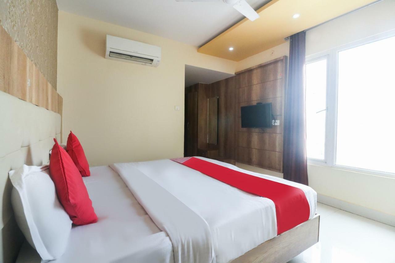 Oyo 48974 Hotel Shweta Residency Waranasi Zewnętrze zdjęcie